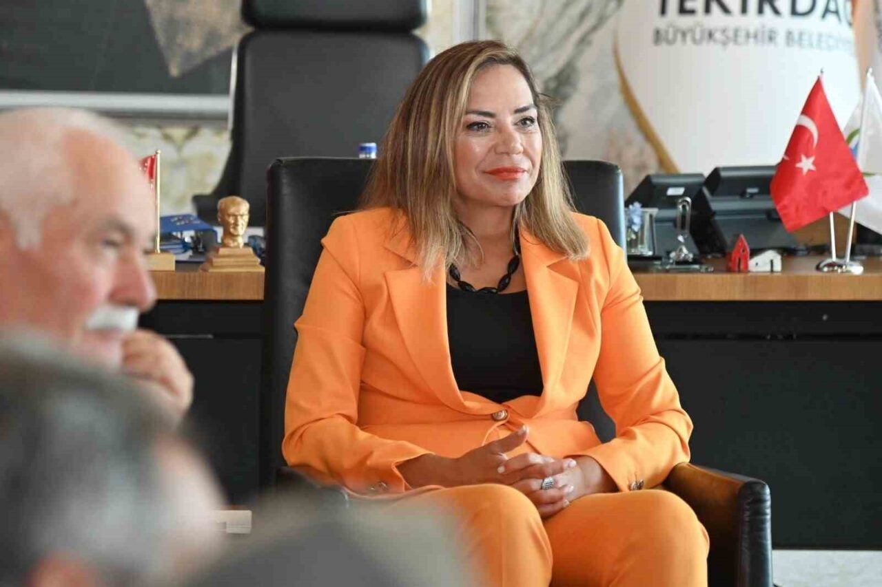 Başkan Yüceer, Halk Günü’nde vatandaşları dinledi 11 Bülten Medya -