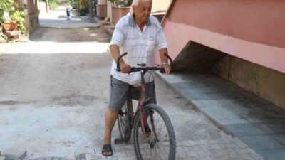 Sakarya’nın Adapazarı ilçesinde yaşayan vatandaşların yol yapımı için verdikleri 9