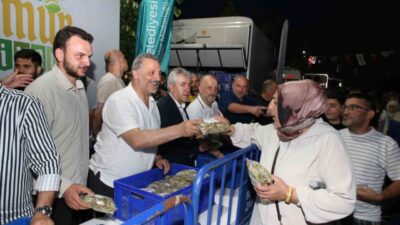 Beykoz Belediyesi’nin düzenlediği Ihlamur Festivali, ilçe sakinlerine unutulmaz bir akşam