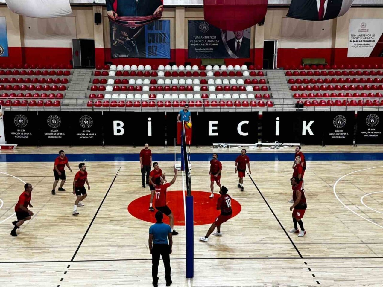Bilecik’te 30 Ağustos Zafer Bayramı Voleybol Turnuvası sona erdi 4 Bülten Medya -