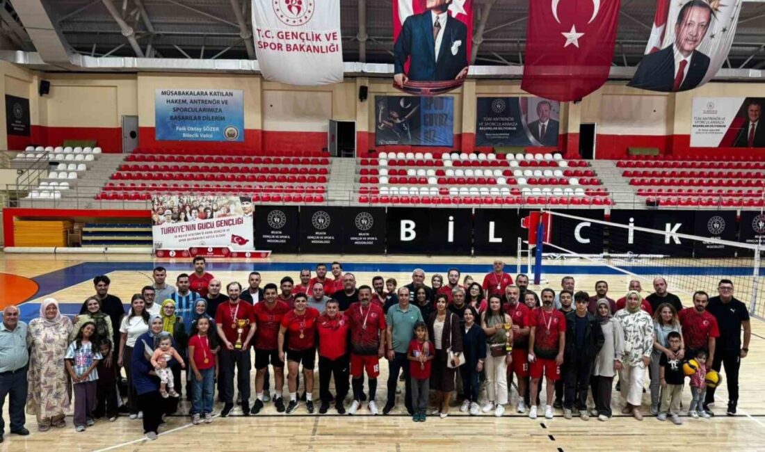 Bilecik’te 30 Ağustos Zafer Bayramı Voleybol Turnuvası sona erdi Bilecik’te 30 Ağustos Zafer Bayramı etkinlikleri kapsamında düzenlenen voleybol turnuvası,
