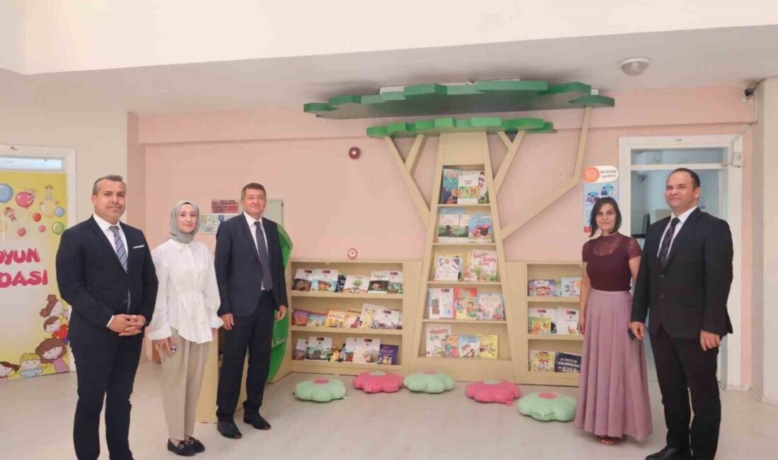 Bilecik’te eğitim hazırlıkları mercek altında Bilecik İl Milli Eğitim Müdürü Serdal Şimşek, Osmaneli ilçesinde yeni