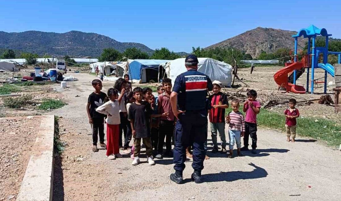 Bilecik’te mevsimlik tarım işçilerine dolandırıcılık uyarısı Bilecik’te mevsimlik tarım işçilerine dolandırıcılık uyarısı yapıldı. Edinilen bilgilere göre,