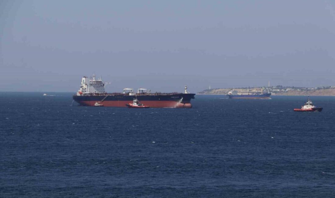 Boş ham petrol tankeri Çanakkale önlerinde dümen arızası yaptı Çanakkale Boğazı’ndan geçen 251 metre uzunluğundaki ‘FRONT ALTAIR’ isimli boş