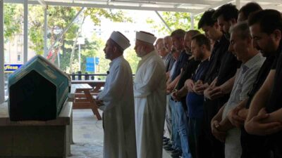 Bostancı’da bir evin 5’inci katından düşerek hayatını kaybeden lise öğrencisi