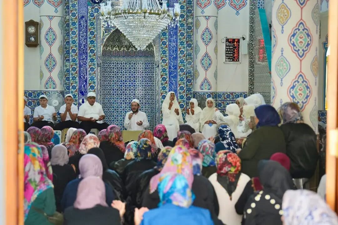 Burhaniye Börezli’de hatim sevinci 13 Bülten Medya -