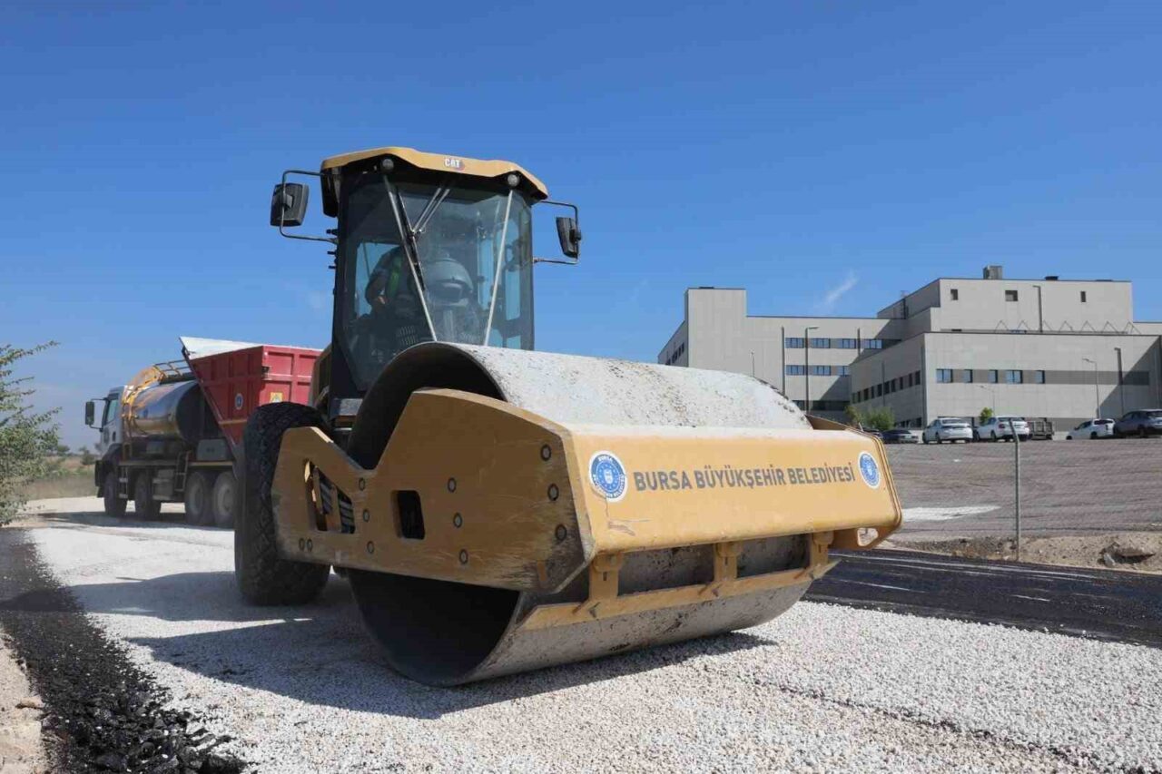 Bursa Şehir Hastanesi’nin iç yolları yenilendi 16 Bülten Medya -