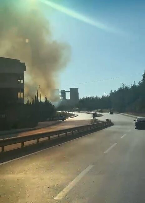 Bursa’da iki noktada aynı anda yangın… Bursa’nın Kestel ilçesinde birbirine yakın zamanlarda iki farklı noktada orman