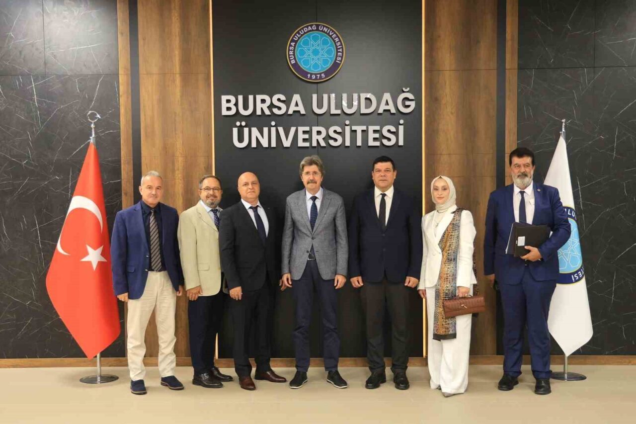 BUÜ’den KKTC üniversitesine akademik destek 10 Bülten Medya -