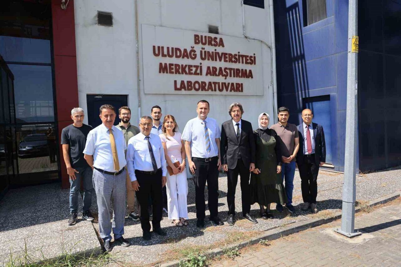 BUÜ’nün laboratuvarları tam kapasite ile sektörün hizmetinde 11 Bülten Medya -