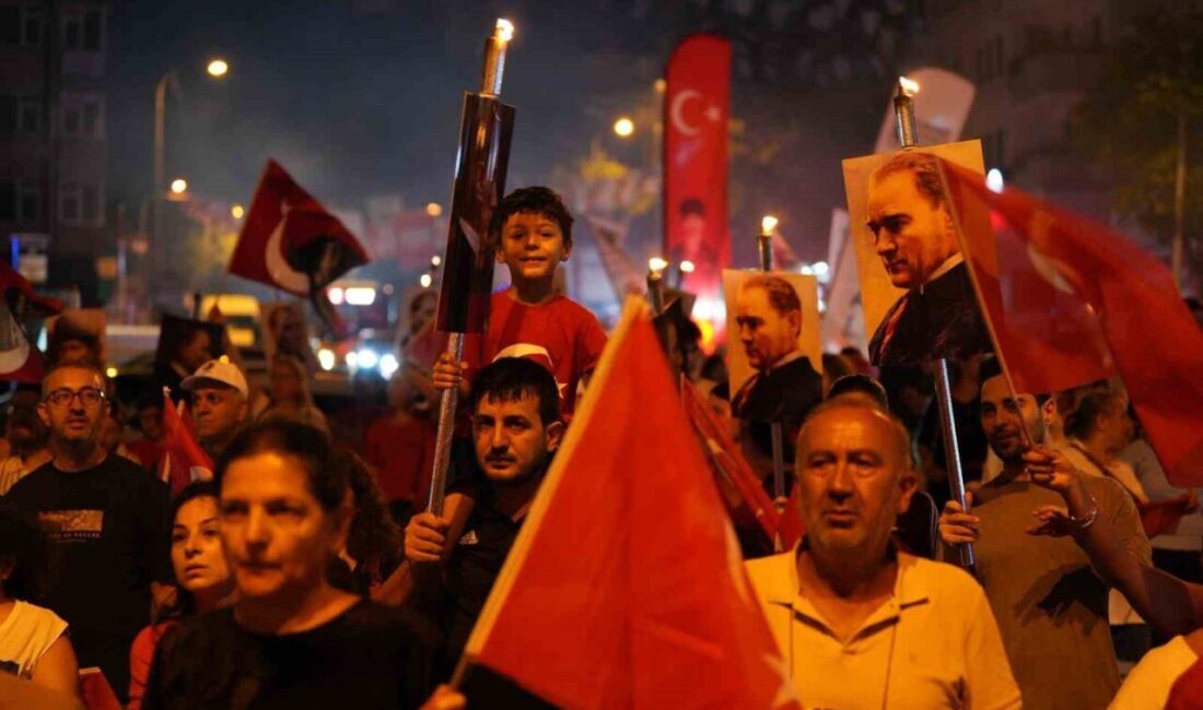 Büyük Zafer’in 104’üncü yılı Kartal’da görkemli kutlamalarla taçlandı Kartal Belediyesi; Gazi Mustafa Kemal Atatürk’ün başkomutanlığında Dumlupınar’da Büyük Taarruz