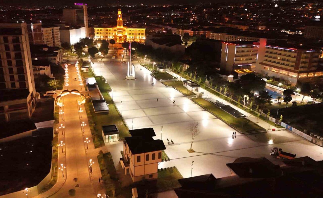 Büyükçekmece Cumhuriyet Kent meydanı açılıyor 14 Bülten Medya -