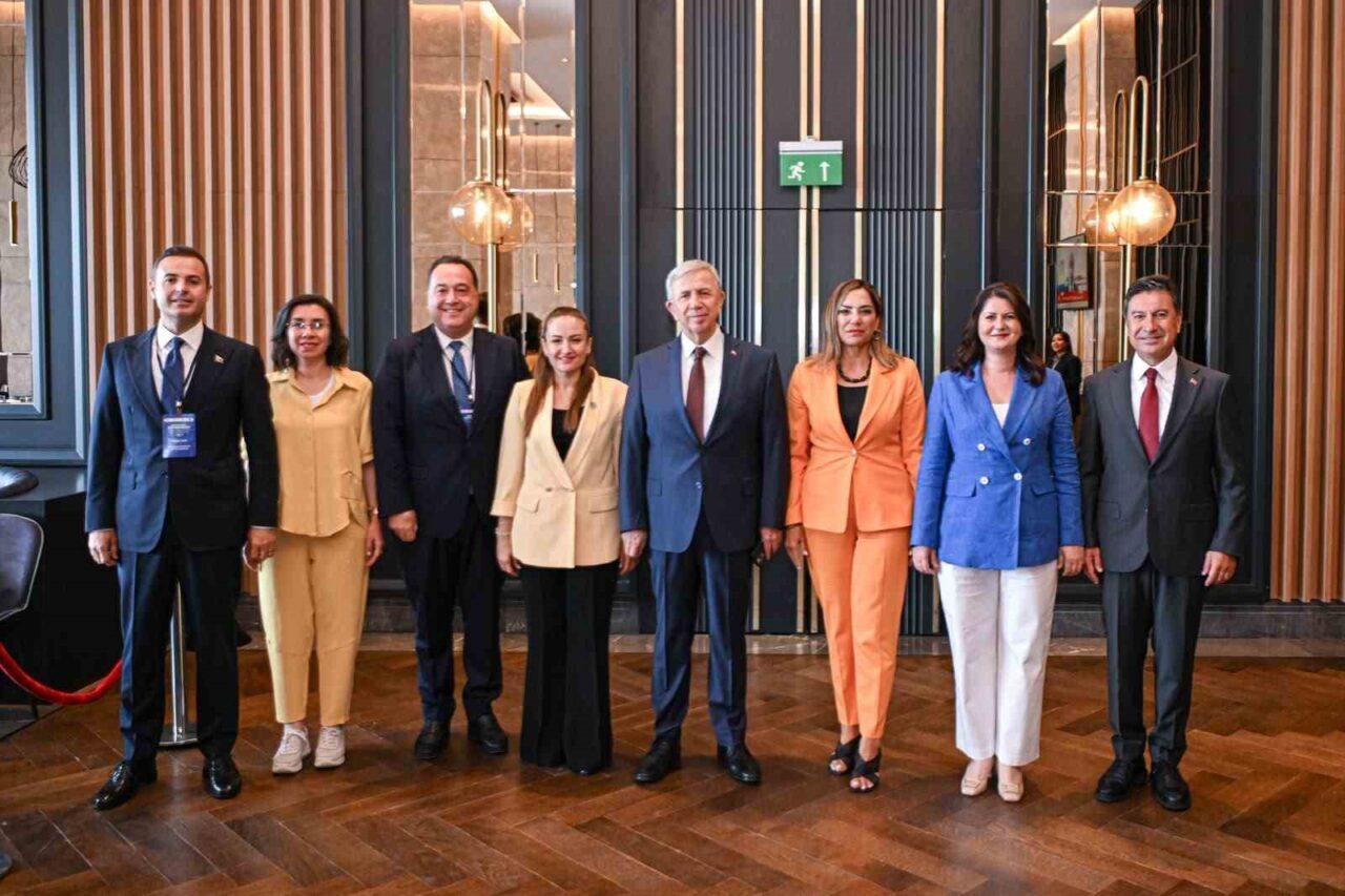 Büyükşehir Belediye Başkanı Ahmet Akın, Balıkesir’in iklim vizyonunu anlattı 21 Bülten Medya -
