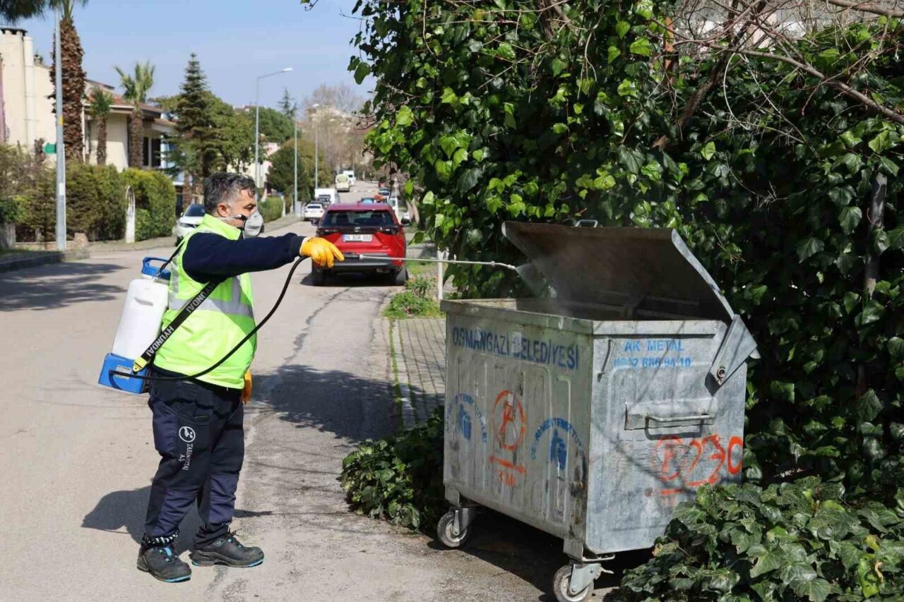 Büyükşehir sinekle mücadeleyi aralıksız sürdürüyor 15 Bülten Medya -