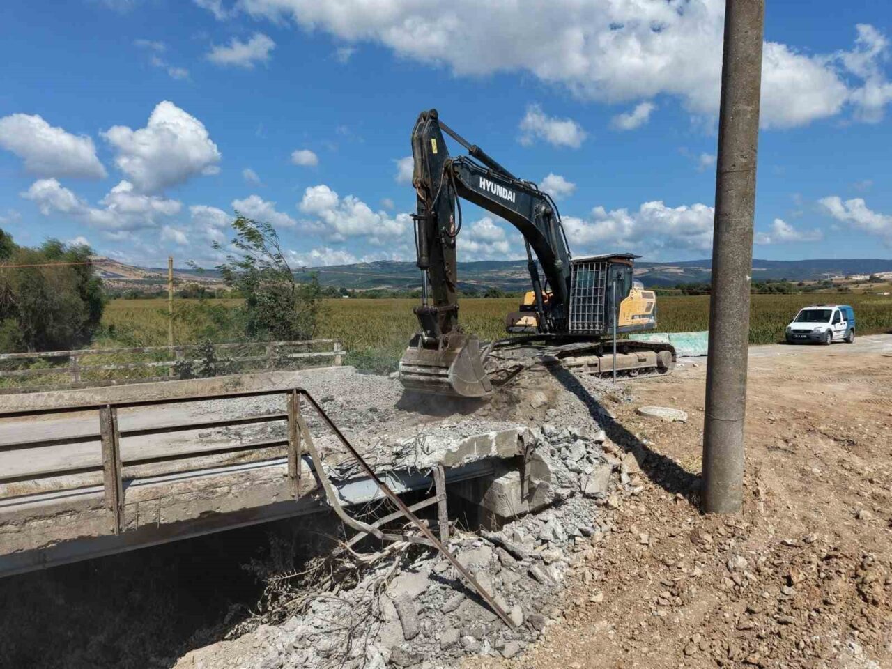 Büyükşehir’den Karacabey’e yeni köprü 15 Bülten Medya -