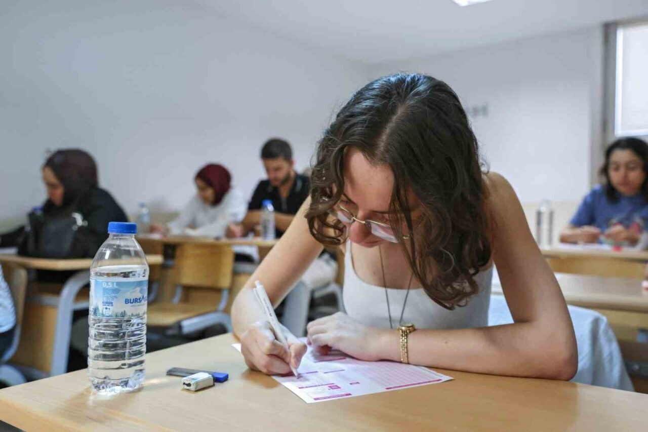 Büyükşehir’den memur adaylarına KPSS provası 24 Bülten Medya -