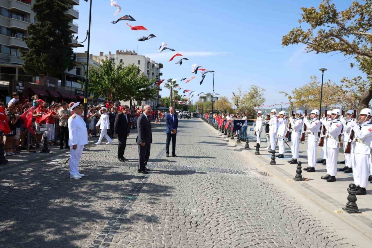Çanakkale’de 30 Ağustos Zafer Bayramı coşkuyla kutlandı 19 Bülten Medya -