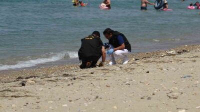 Çanakkale’de plajda savaştan kalma olduğu değerlendiren askeri mühimmat bulundu. Çanakkale