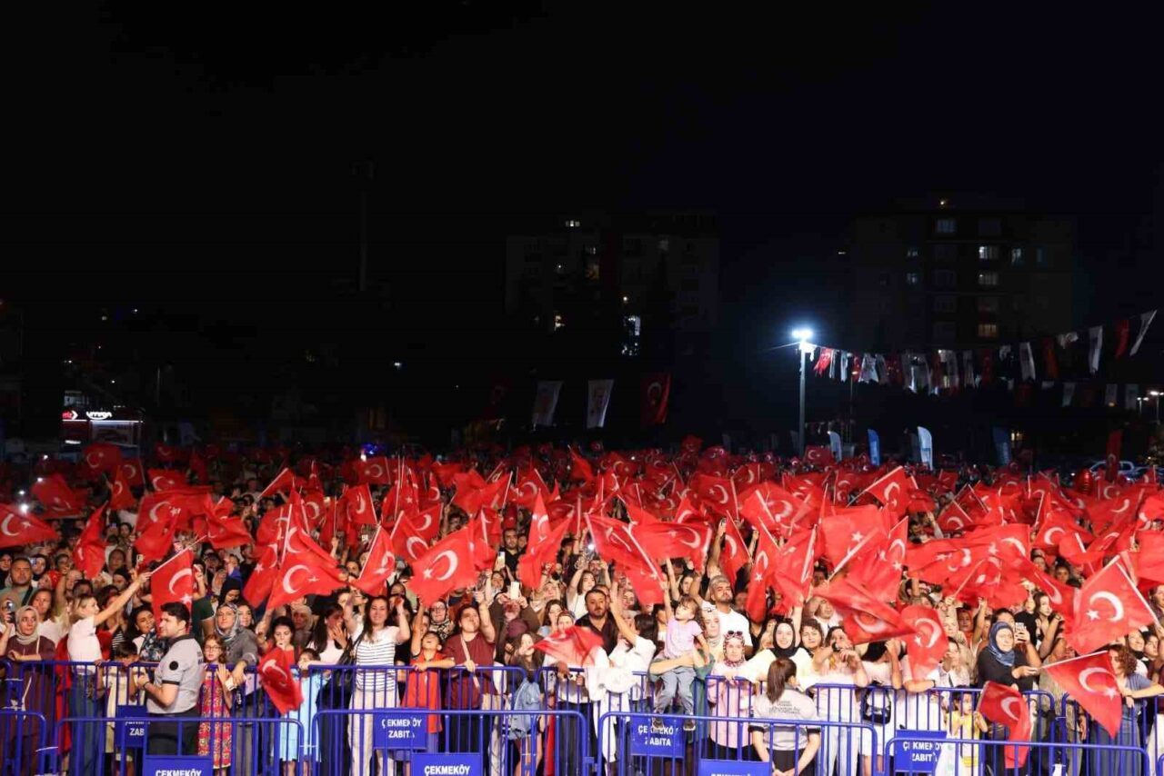 Çekmeköy’de Zafer Bayramı’nın 104. yılı coşkuyla kutlandı 20 Bülten Medya -