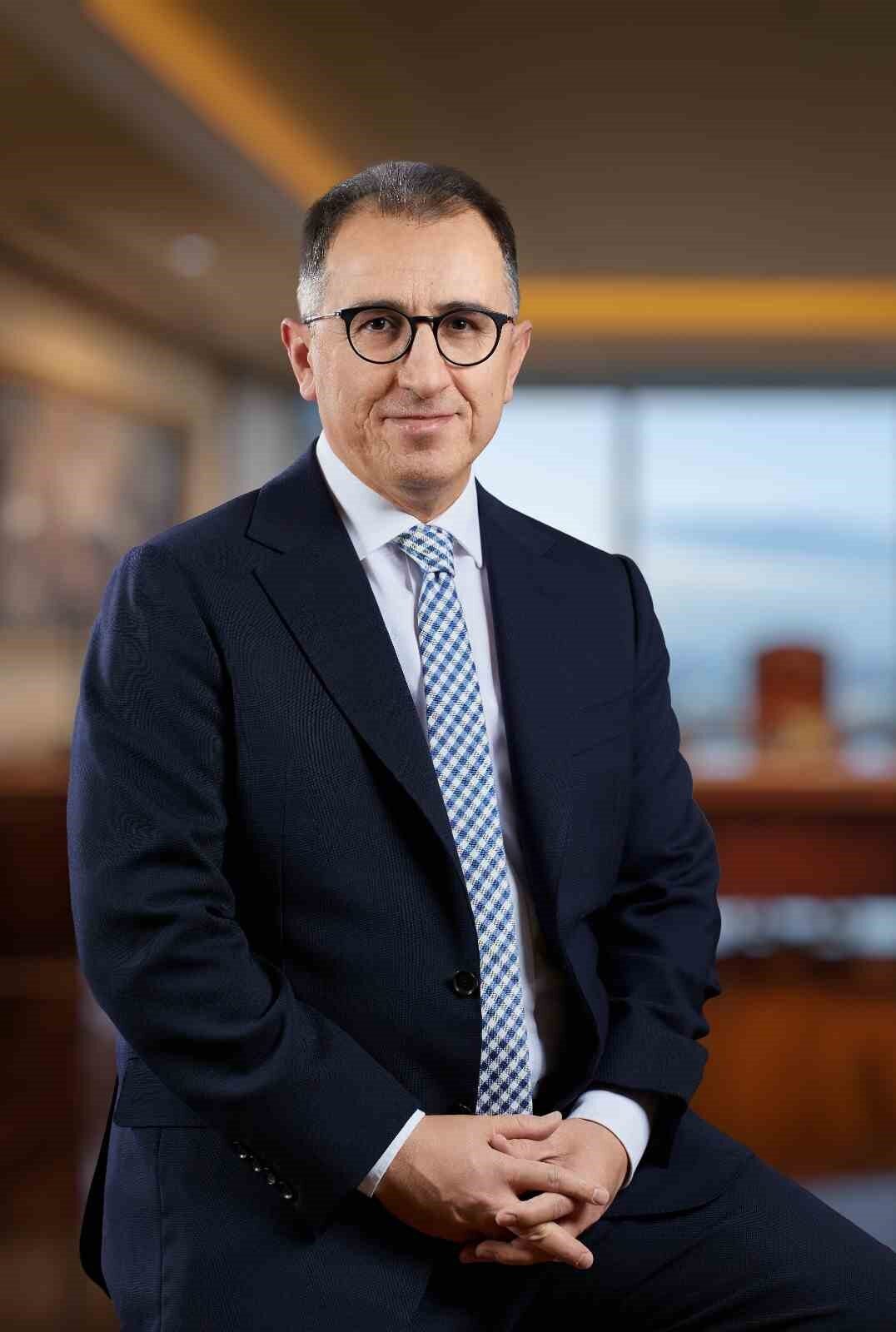 Cengiz Enerji’den milli sörfçü Nisa Keser’e destek 4 Bülten Medya -