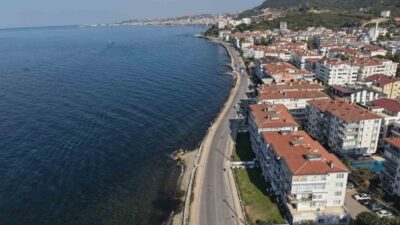 Yalova’nın turizm merkezlerinden Çınarcık’ta deniz suyu analizlerinin ardından Kestanelik Aile
