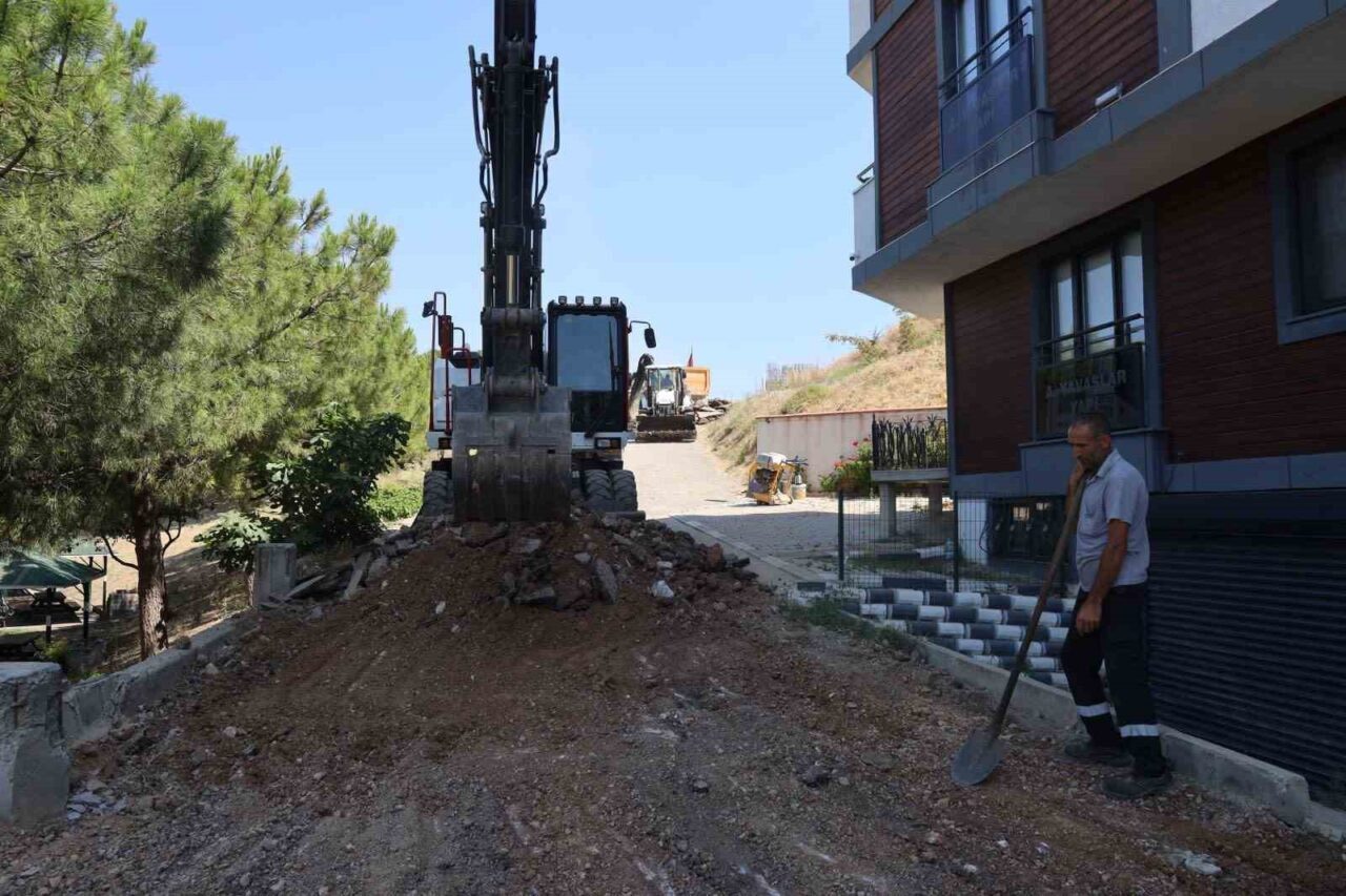 Darıca’da cadde ve sokaklarda yenileme mesaisi 12 Bülten Medya -