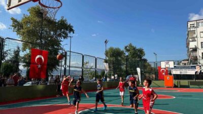 Gölcük’te 102 takım ve 351 sporcunun katılımıyla düzenlenen Sokak Basketbolu