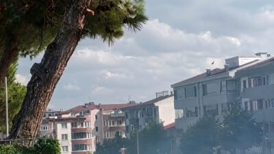 Bandırma’da düğün konvoyundan atıldığı iddia edilen havai fişek, Cumhuriyet İlkokulu
