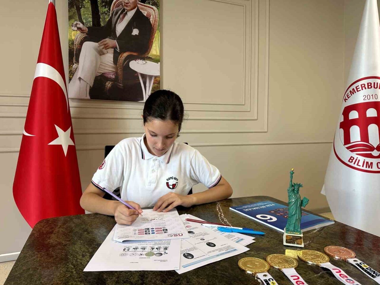 Dünya Fen Bilimleri Şampiyonası’nda 24 ülke arasında Türk öğrenci birinci oldu 13 Bülten Medya -