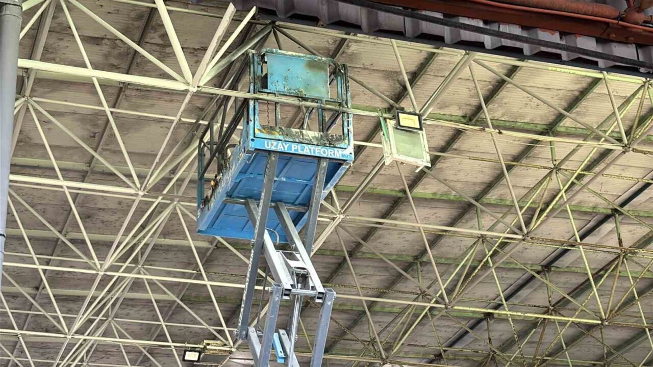 Edirne Otogarı’nda tinerli boya yangını: 2 işçi yaralandı 19 Bülten Medya -