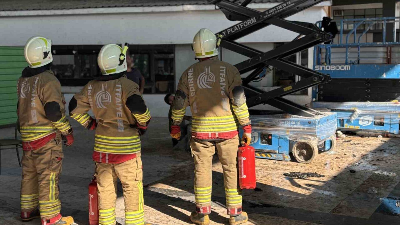 Edirne Otogarı’nda tinerli boya yangını: 2 işçi yaralandı 20 Bülten Medya -