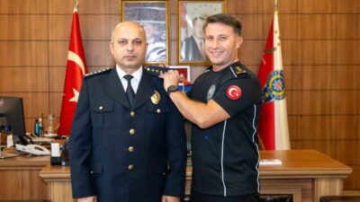 Bilecik’te Emniyet Müdürü İlhami Araali yeni rütbesini aldı. Bilecik İl