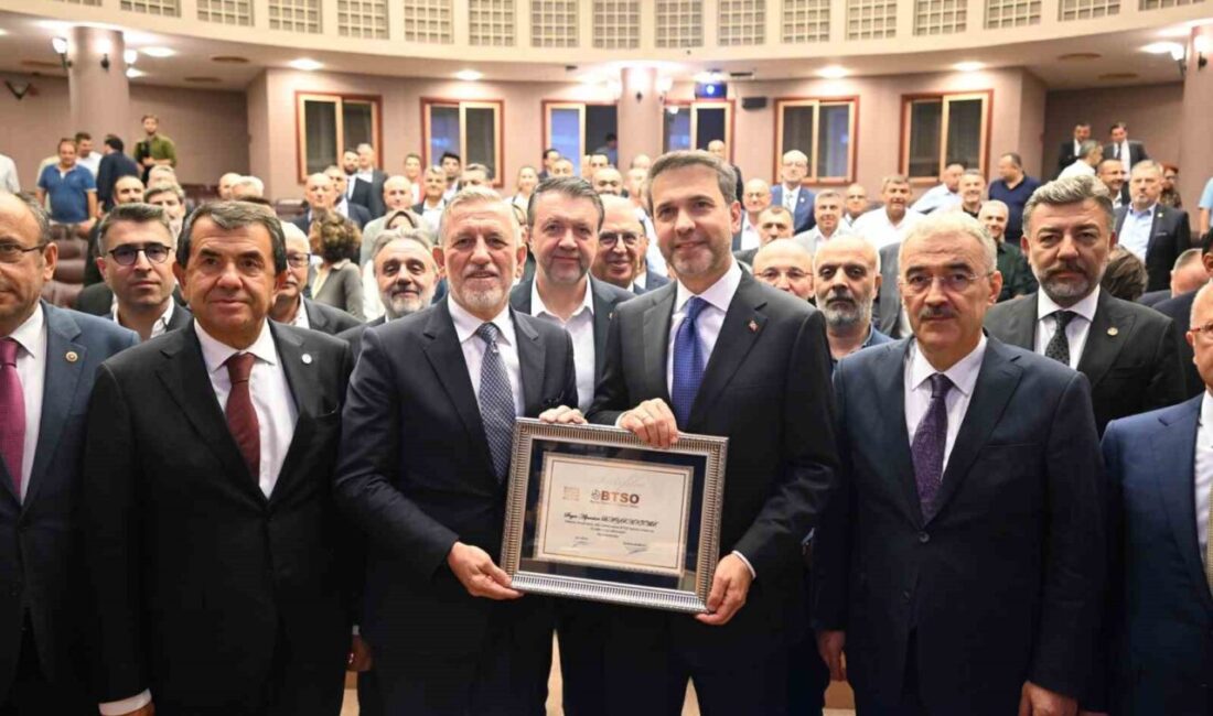 Enerji ve Tabii Kaynaklar Bakanı Alparslan Bayraktar BTSO Meclisinin konuğu oldu Enerji ve Tabii Kaynaklar Bakanı Alparslan Bayraktar, Türkiye’nin enerji talebinin