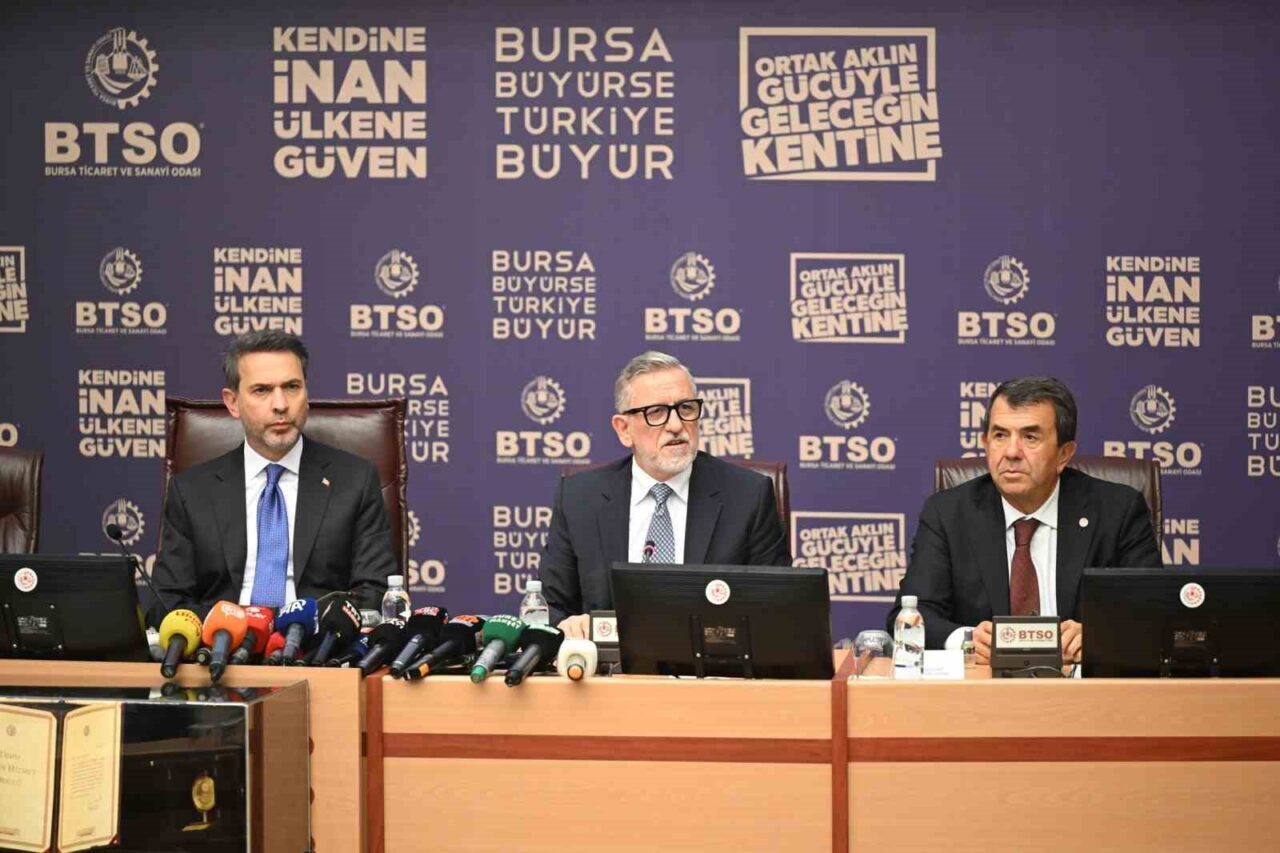 Enerji ve Tabii Kaynaklar Bakanı Alparslan Bayraktar BTSO Meclisinin konuğu oldu 17 Bülten Medya -