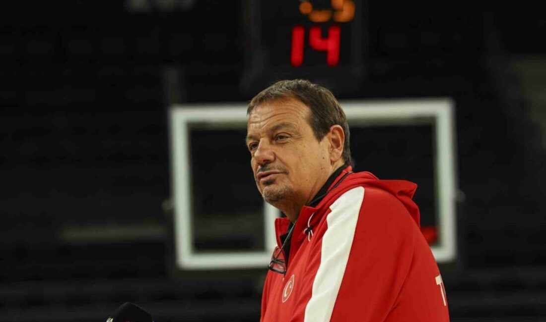 A Milli Erkek Basketbol Takımı Başantrenörü Ergin Ataman, grupta namağlup