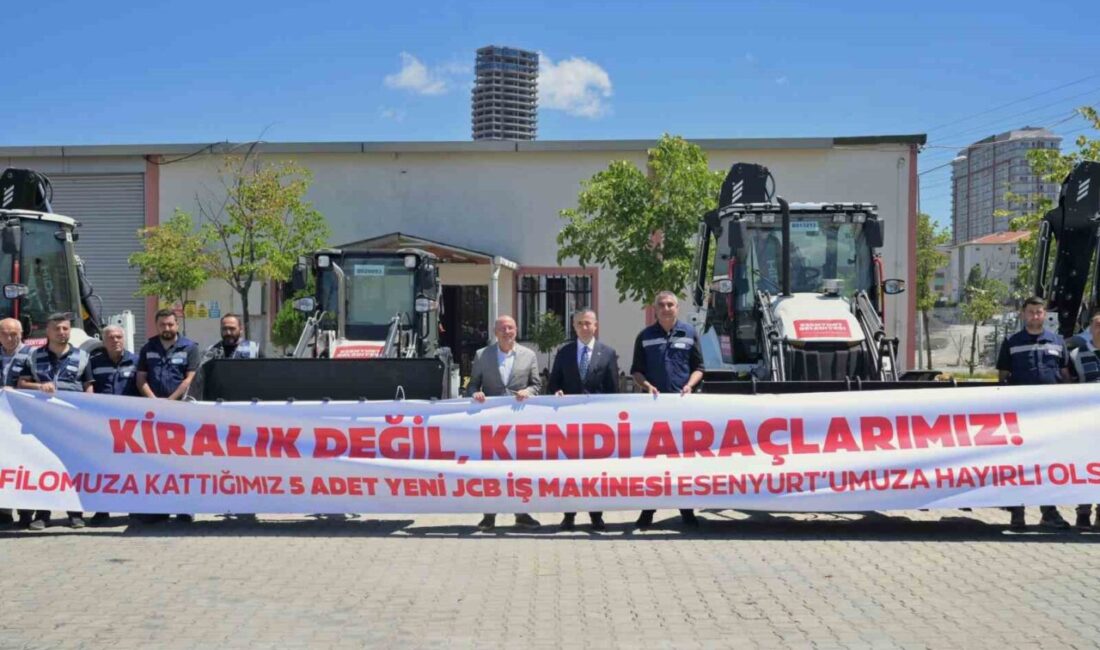 Esenyurt Belediyesi araç filosuna 5 yeni iş makinesi kazandırdı Esenyurt Belediyesi, hizmet filosunu güçlendirme çalışmaları kapsamında kendi öz kaynaklarıyla