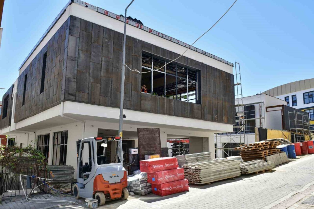 Esenyurt’ta yarım kalan projeler bir bir tamamlanıyor 35 Bülten Medya -