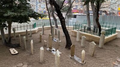 Fatih Belediyesi, yüzyılların hafızasını taşıyan tarihi hazire ve kabir alanlarını