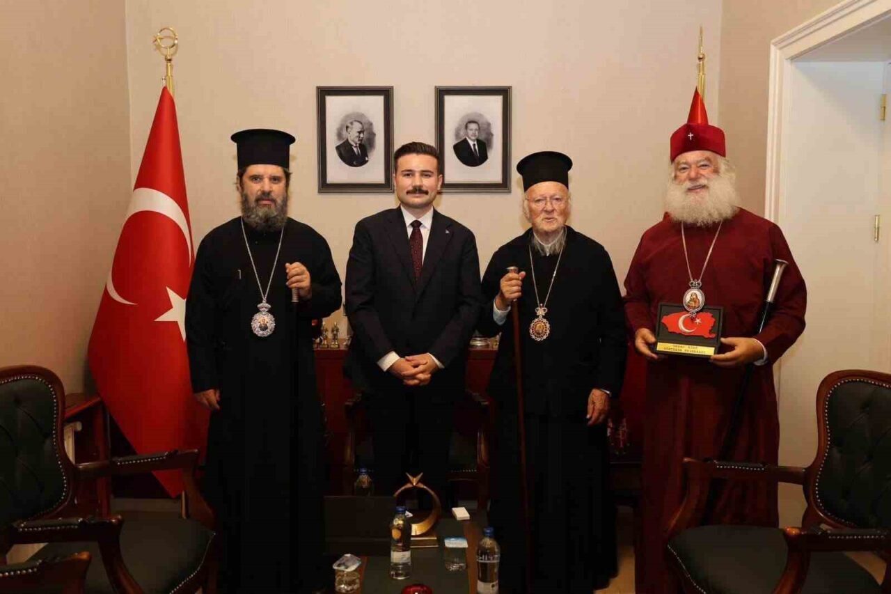 Fener Rum Patriği Bartholomeos’tan Gökçeada Kaymakamı Acar’a ziyaret 10 Bülten Medya -