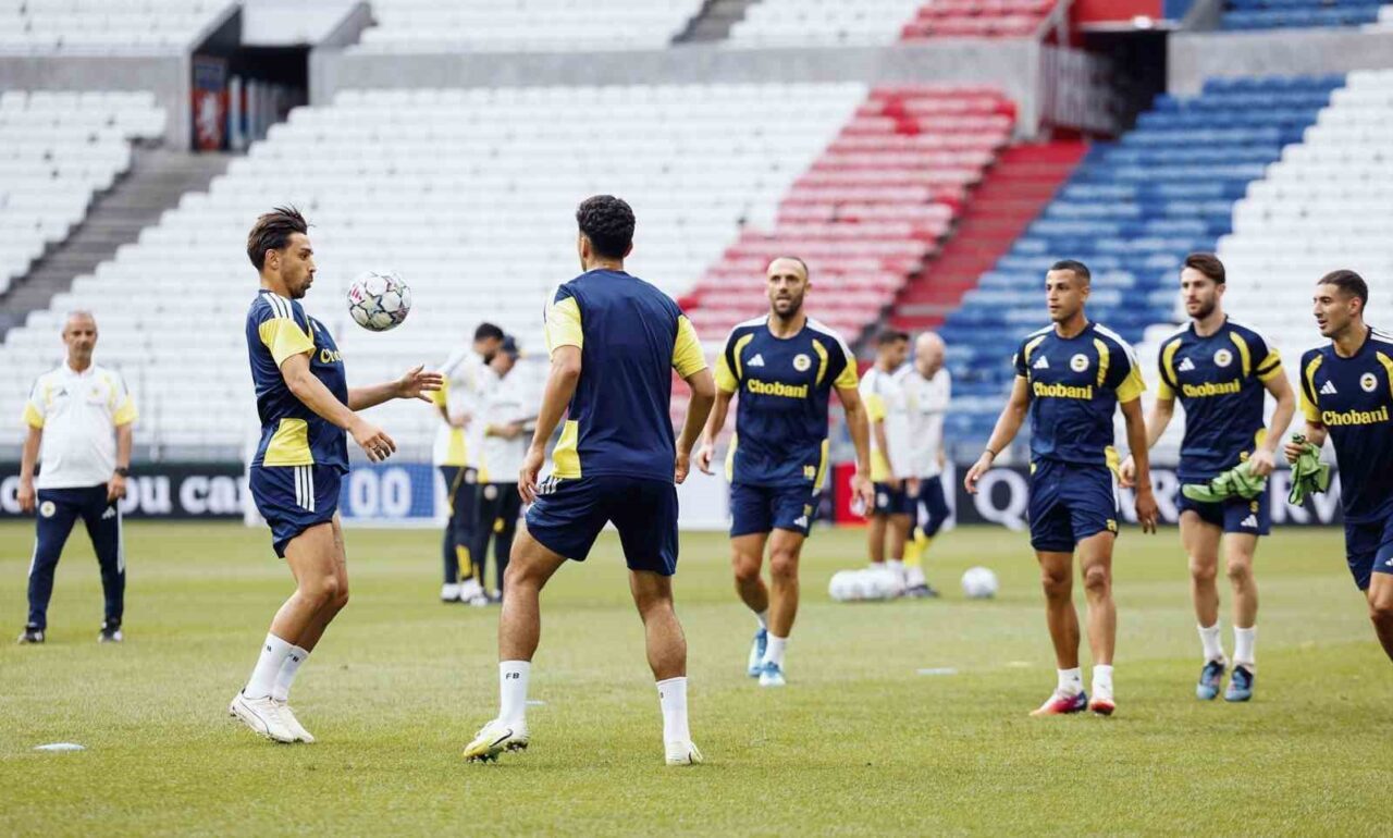 Fenerbahçe, Lyon ile oynayacağı rövanş maçının hazırlıklarını tamamladı 7 Bülten Medya -