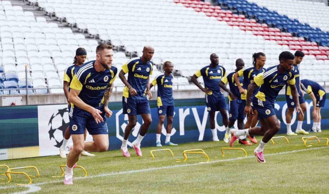 Fenerbahçe, Lyon ile oynayacağı rövanş maçının hazırlıklarını tamamladı Fenerbahçe, UEFA Şampiyonlar Ligi play off turu rövanşında yarın deplasmanda