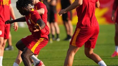 Galatasaray, yeni sezon hazırlıklarını bugün yaptığı antrenmanla sürdürdü. Kemerburgaz Metin
