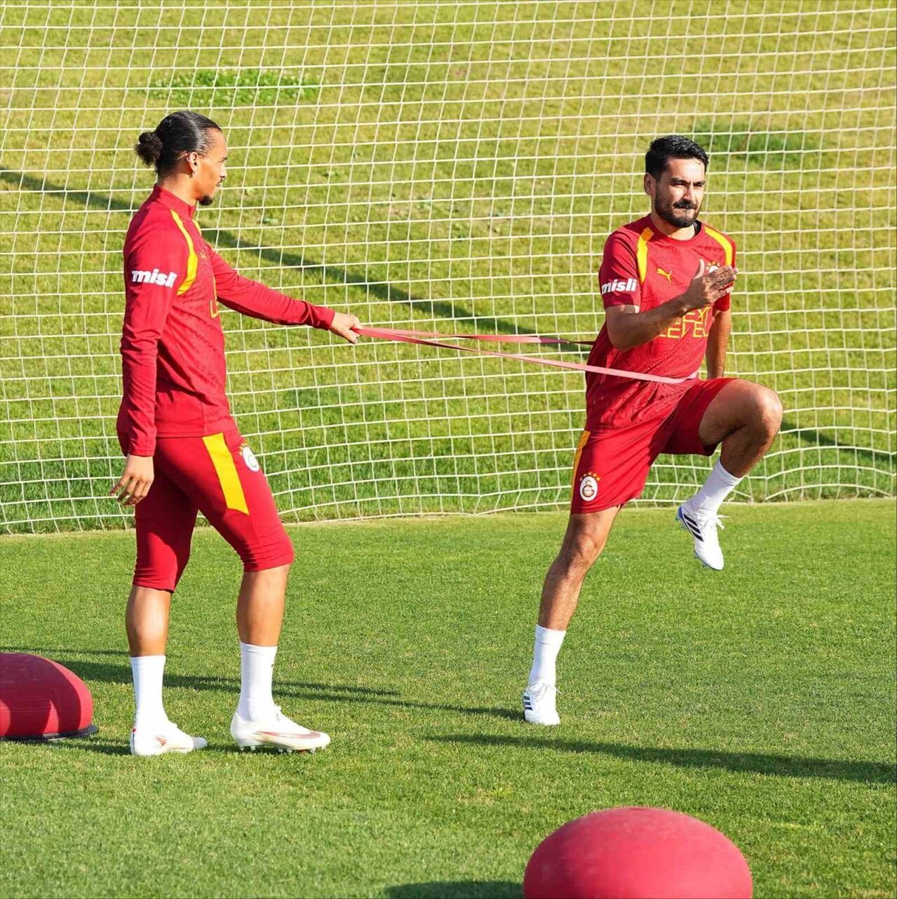 Galatasaray, yeni sezon hazırlıklarını sürdürdü 44 Bülten Medya -