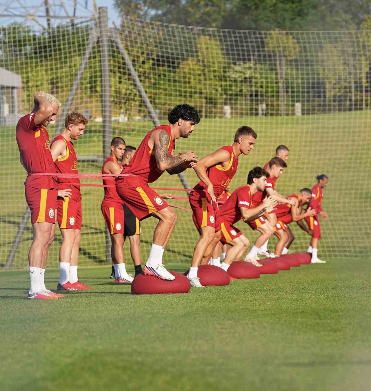 Galatasaray, yeni sezon hazırlıklarını sürdürdü 41 Bülten Medya -