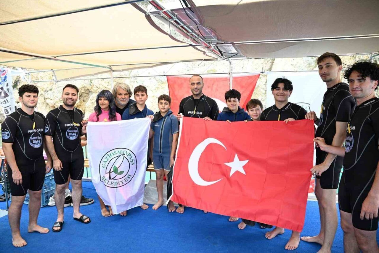 Gaziosmanpaşa Belediyesi Saros Körfezi’nde Türk bayrağı dalgalandırdı 10 Bülten Medya -
