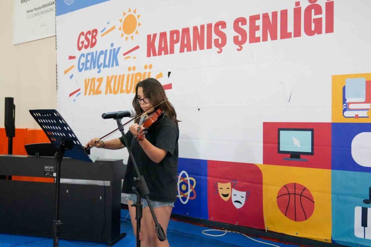 Gençlik Yaz Kulübü kapanış şenliği coşkuyla gerçekleştirildi 23 Bülten Medya -