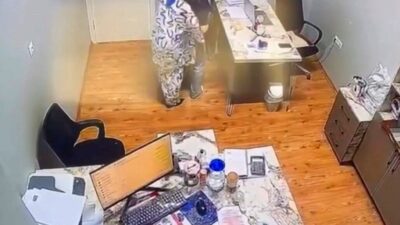 Bursa’nın İnegöl ilçesinde faaliyet gösteren bir koltuk firmasında, boğazına şeker
