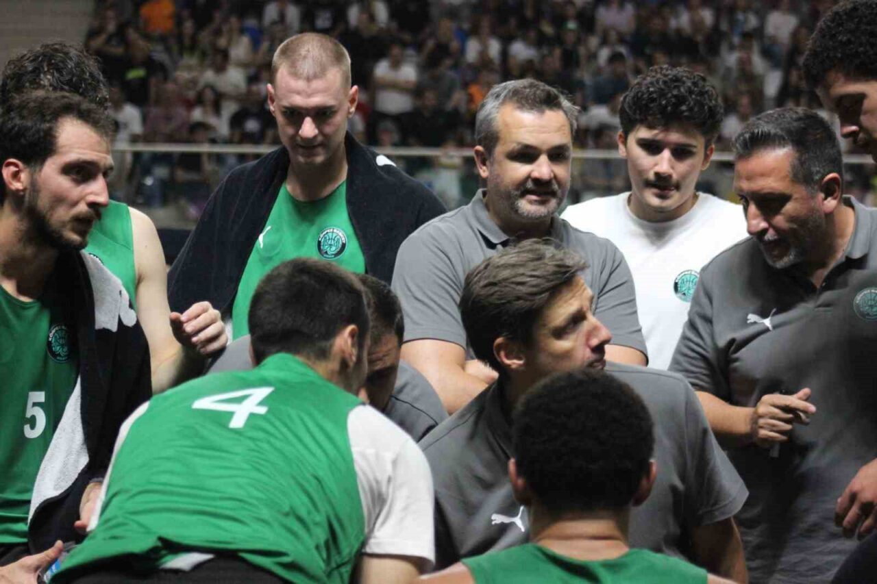 Hazırlık maçı: Körfez Basket: 82 - Fenerbahçe: 70 46 Bülten Medya -