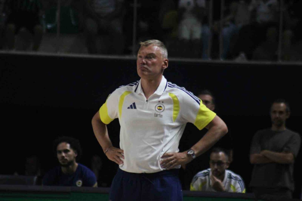 Hazırlık maçı: Körfez Basket: 82 - Fenerbahçe: 70 48 Bülten Medya -