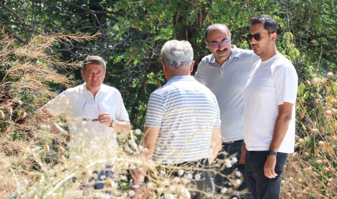 Bilecik İl Milli Eğitim Müdürü Serdal Şimşek, Murat Hüdavendigar Ortaokulu’nda